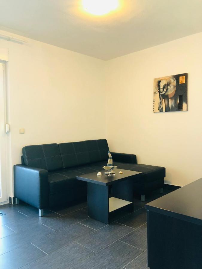 Apartment Miaantonia Vrsi Eksteriør billede