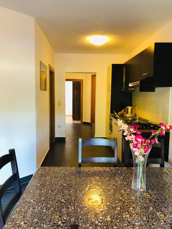 Apartment Miaantonia Vrsi Eksteriør billede