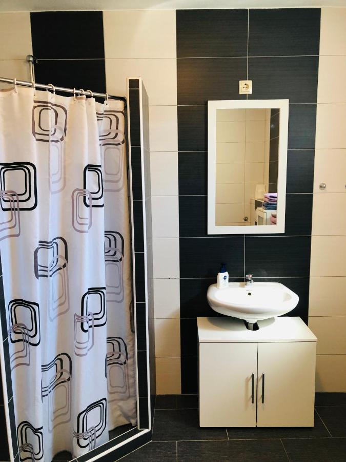 Apartment Miaantonia Vrsi Eksteriør billede